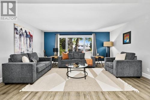 8 Ravensdale Road, Cobourg, ON - Indoor Photo Showing Living Room