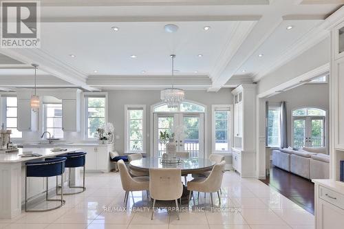 1459 Stavebank Road, Mississauga, ON - Indoor Photo Showing Dining Room