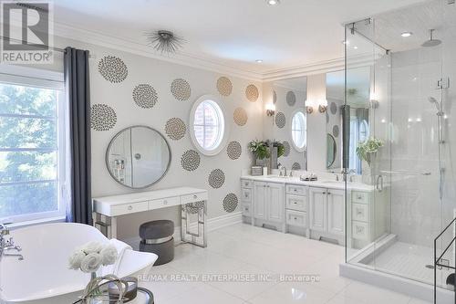 1459 Stavebank Road, Mississauga, ON - Indoor Photo Showing Bathroom