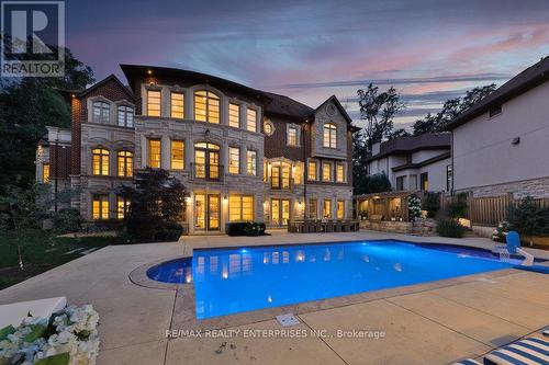 1459 Stavebank Road, Mississauga, ON - Outdoor With In Ground Pool