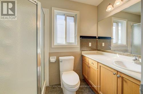 404 Tealby Crescent, Waterloo, ON - Indoor Photo Showing Bathroom