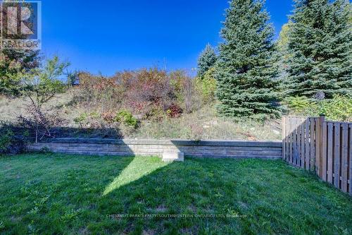 404 Tealby Crescent, Waterloo, ON - Outdoor