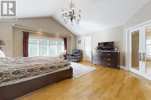 1832 Chesbro Court, Mississauga, ON - Indoor Photo Showing Bedroom