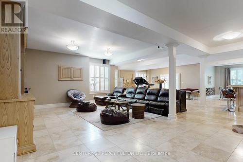 1832 Chesbro Court, Mississauga, ON - Indoor