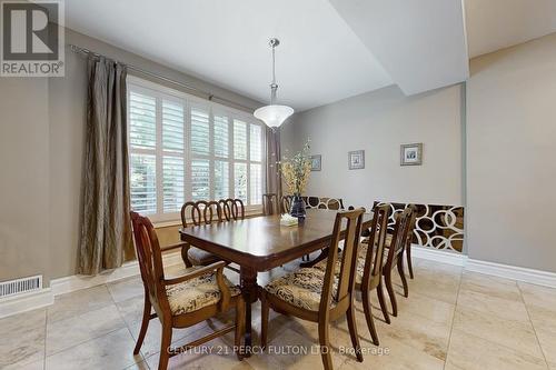 1832 Chesbro Court, Mississauga, ON - Indoor Photo Showing Dining Room