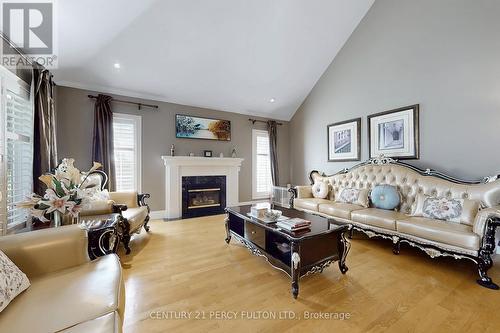 1832 Chesbro Court, Mississauga, ON - Indoor Photo Showing Living Room With Fireplace