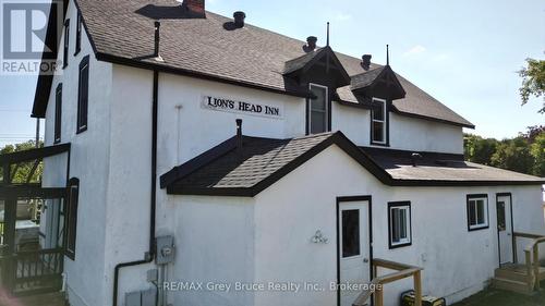 8 Helen Street, Northern Bruce Peninsula, ON 