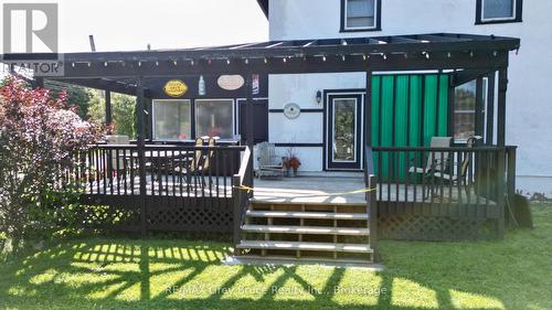 8 Helen Street, Northern Bruce Peninsula, ON 