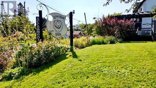 8 Helen Street, Northern Bruce Peninsula, ON 