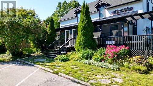 8 Helen Street, Northern Bruce Peninsula, ON 