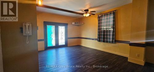 8 Helen Street, Northern Bruce Peninsula, ON 