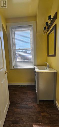 8 Helen Street, Northern Bruce Peninsula, ON 