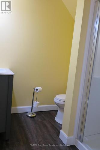 8 Helen Street, Northern Bruce Peninsula, ON 