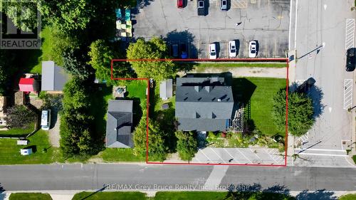 8 Helen Street, Northern Bruce Peninsula, ON 