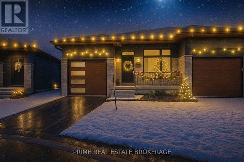 1 - 110 COASTAL CRESCENT  Lambton Shores (Grand Bend), ON N0M 1T0