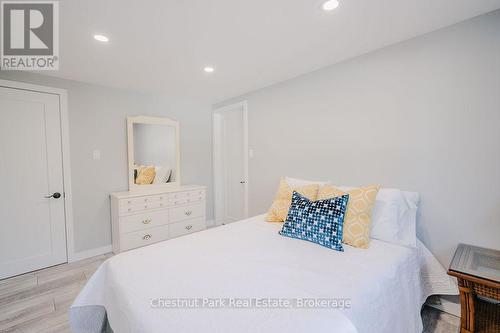 2 Bedroom Apartment - 501 Resort Road, Kirkland Lake (Kl Outside), ON - Indoor Photo Showing Bedroom