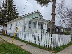 40 TAYLOR AVENUE  Kirkland Lake (Kl & Area), ON P2N 2L1