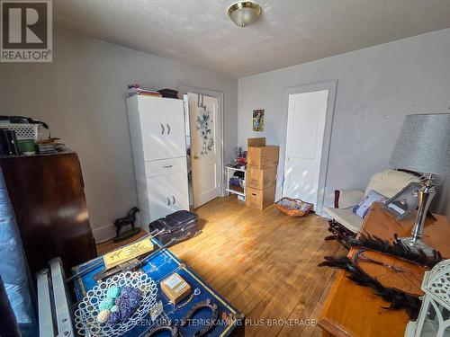 40 Taylor Avenue, Kirkland Lake (Kl & Area), ON - Indoor