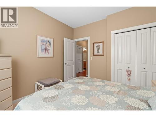 6450 Okanagan Landing Road Unit# 32, Vernon, BC - Indoor Photo Showing Bedroom