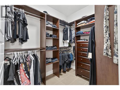 3751 Lornell Court, Peachland, BC - Indoor With Storage