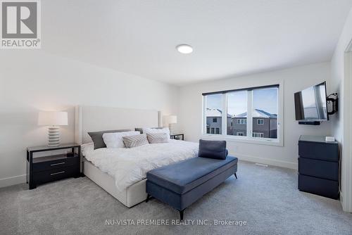 2228 Saddlerock Avenue, London North (North S), ON - Indoor Photo Showing Bedroom