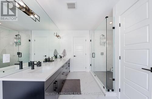 2228 Saddlerock Avenue, London North (North S), ON - Indoor Photo Showing Other Room