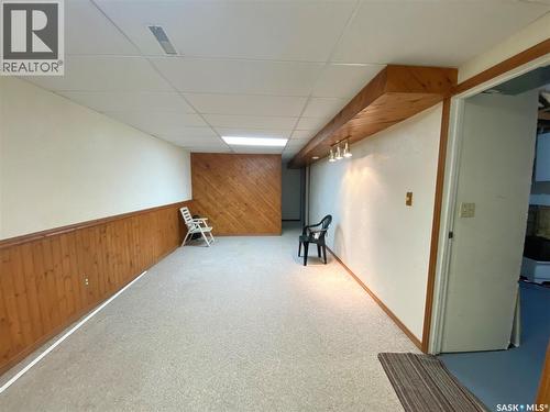 216 3Rd Street E, Frontier, SK - Indoor Photo Showing Other Room