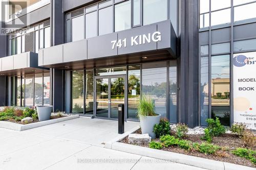 401 - 741 King Street W, Kitchener, ON - Outdoor