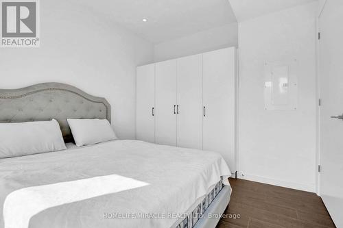 401 - 741 King Street W, Kitchener, ON - Indoor Photo Showing Bedroom