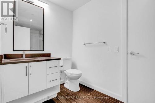 401 - 741 King Street W, Kitchener, ON - Indoor Photo Showing Bathroom