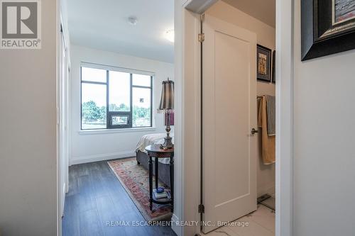 213 - 30 Hamilton Street S, Hamilton, ON - Indoor Photo Showing Other Room