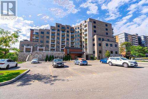 213 - 30 Hamilton Street S, Hamilton, ON - Outdoor With Facade