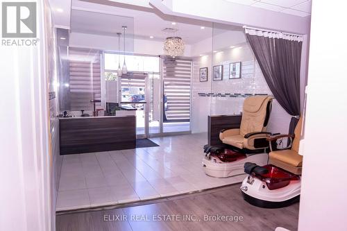 39 Queen Street N, Mississauga, ON 