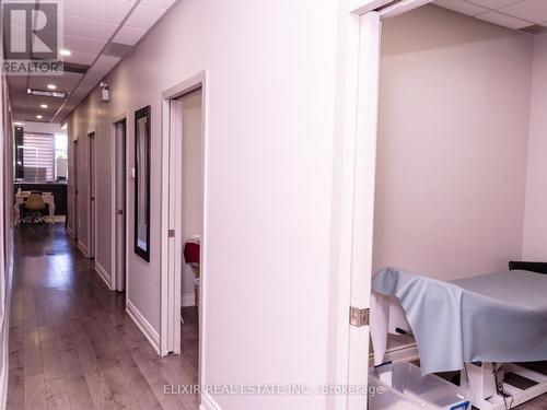 39 Queen Street N, Mississauga, ON 