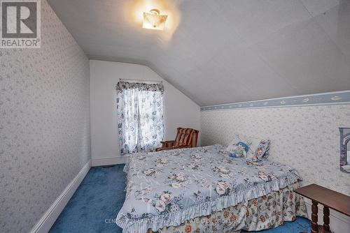 38 Fitchett Road, Greater Napanee (Greater Napanee), ON - Indoor Photo Showing Bedroom