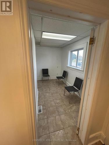 41 Bloor Street E, Oshawa, ON - Indoor Photo Showing Other Room