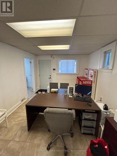 41 Bloor Street E, Oshawa, ON - Indoor