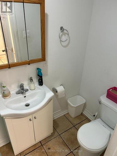 41 Bloor Street E, Oshawa, ON - Indoor Photo Showing Bathroom