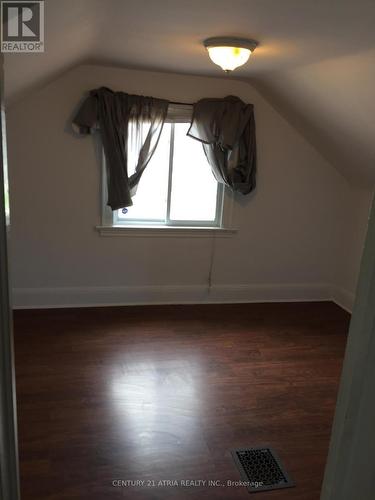 41 Bloor Street E, Oshawa, ON - Indoor Photo Showing Other Room