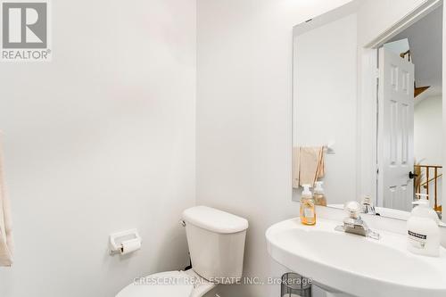 5971 Stonebriar Crescent, Mississauga, ON - Indoor Photo Showing Bathroom
