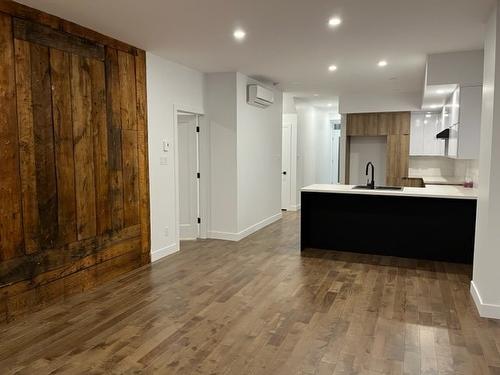 Living room - 5657 Boul. St-Michel, Montréal (Rosemont/La Petite-Patrie), QC - Indoor