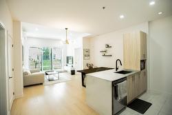 112-2030 Rue Lucien-Thimens  Montréal (Saint-Laurent), QC H4R 0T2