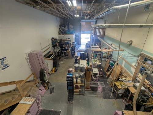 3-744 Fairview Rd, Esquimalt, BC 