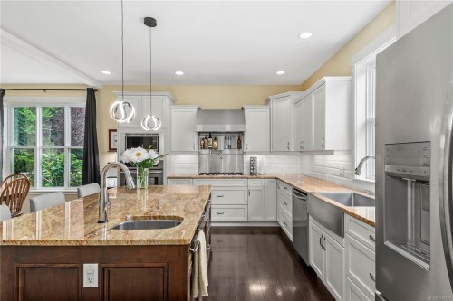 288 Twillingate Rd, Campbell River, BC 