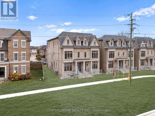 2950 ELGIN MILLS ROAD E  Markham, ON L6C 1K9