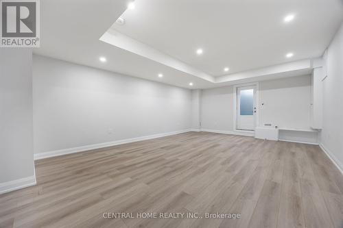2950 Elgin Mills Road E, Markham, ON - Indoor Photo Showing Other Room