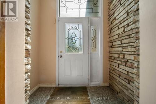 10 Pengelly Court, Toronto, ON - Indoor Photo Showing Other Room