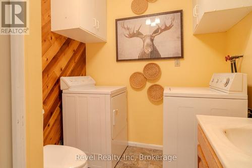 Lower level bathoom and laundry - 14 Swallow Road, Mcdougall, ON - Indoor Photo Showing Laundry Room