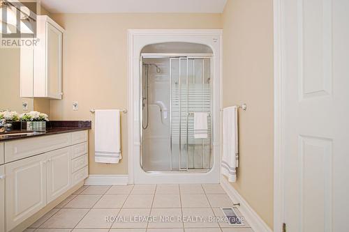2A Juliana Crescent, St. Catharines (Lakeport), ON - Indoor Photo Showing Bathroom