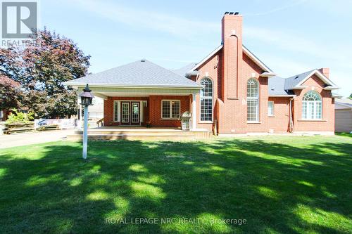 2A Juliana Crescent, St. Catharines (Lakeport), ON - Outdoor With Deck Patio Veranda